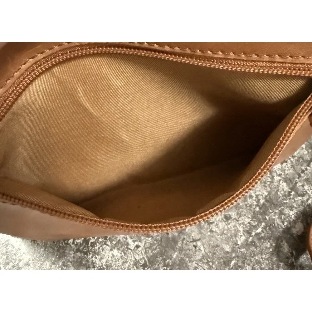The Sak Sanibel Top Zip Leather Embossed Tooled Crossbody Purse Bag Handbag Tan